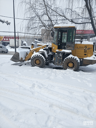 下大雪道路除雪清障臨工918