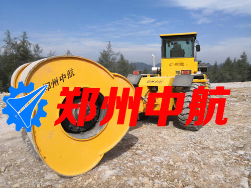 形状各异的冲击碾式压路机，和你见过的一样吗？