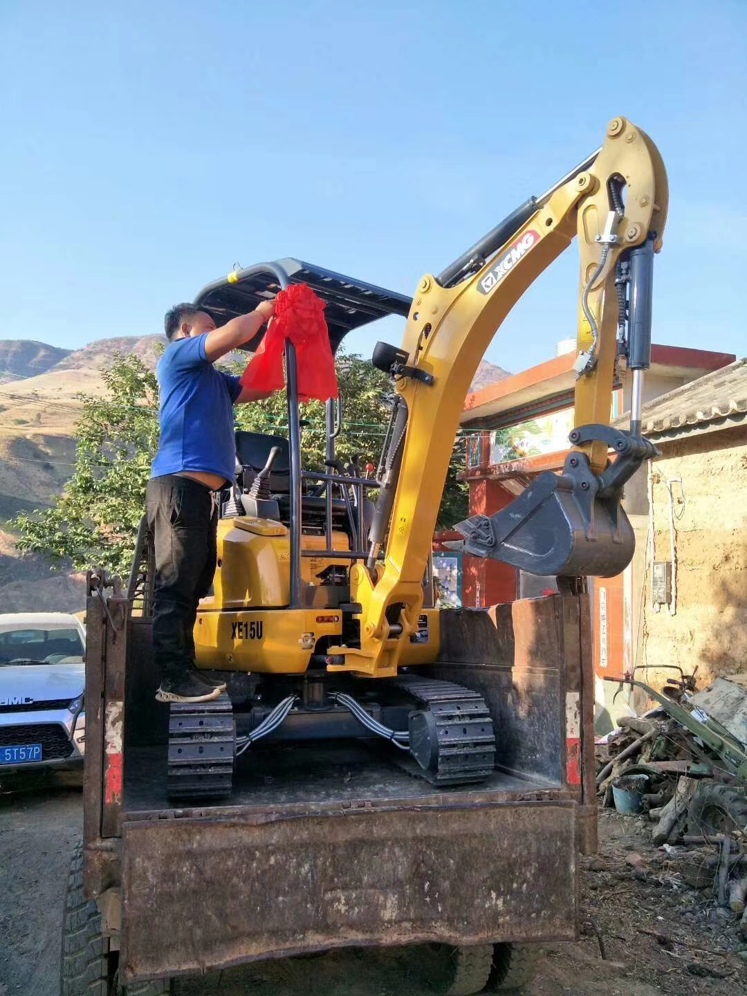 徐工15微挖，大師傅們給點建議如何經(jīng)營微挖，新手拜托了。