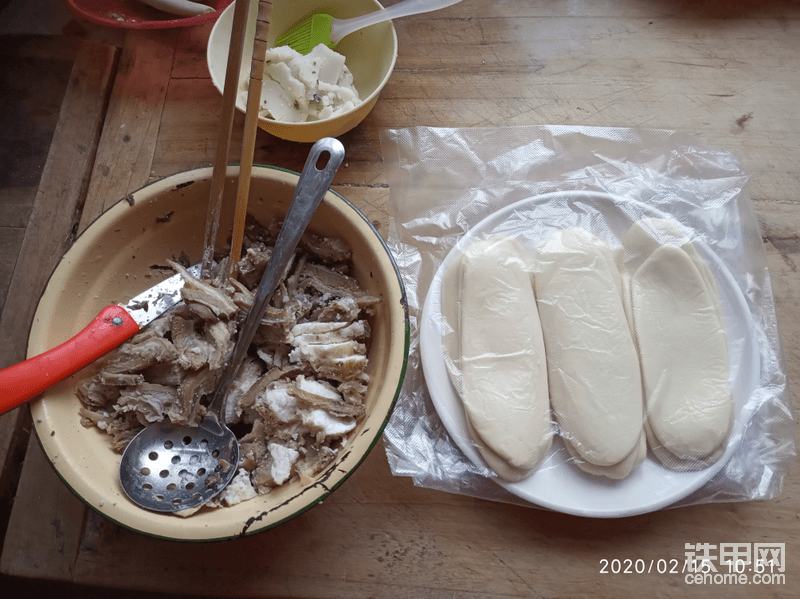 今天做好羊肉和燴面胚，吃羊肉燴面