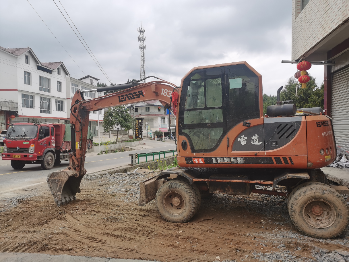 兄弟們覺得入手一臺(tái)110機(jī)型怎么樣