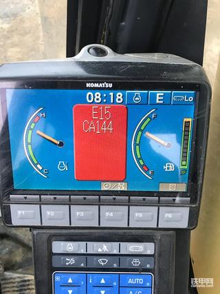 一開機(jī)就顯示加不起油門過十分鐘又自動回復(fù)正常