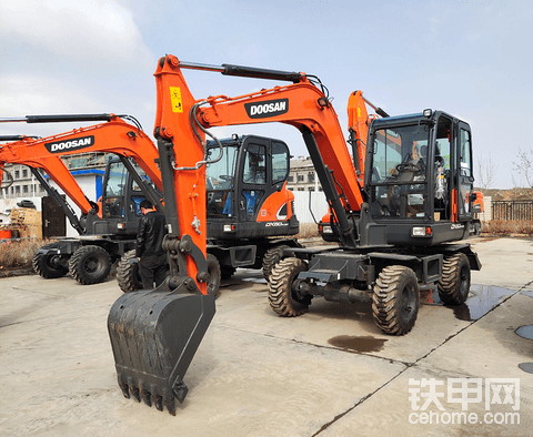【购车记】城市小精灵斗山轮挖dx60w-9c购车记