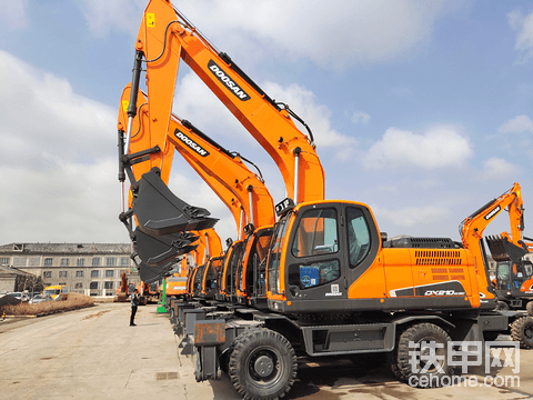 【购车记】城市小精灵斗山轮挖dx60w-9c购车记