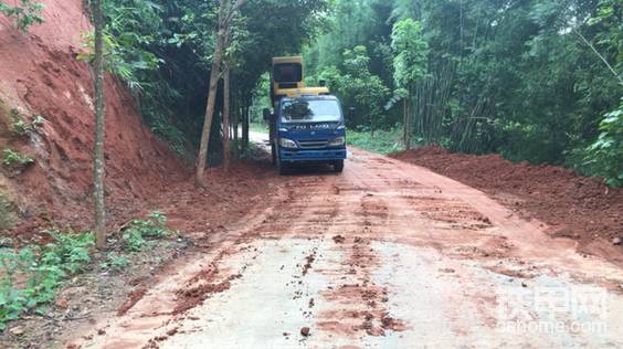 清公路塌方，自己也買了拖車