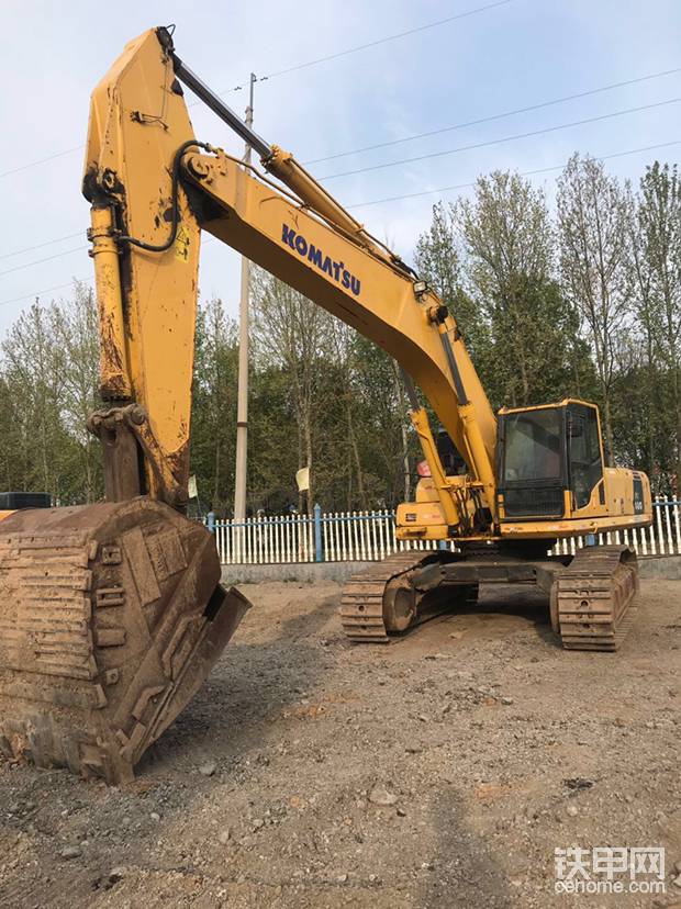 小松450挖掘机报e11故障码专区