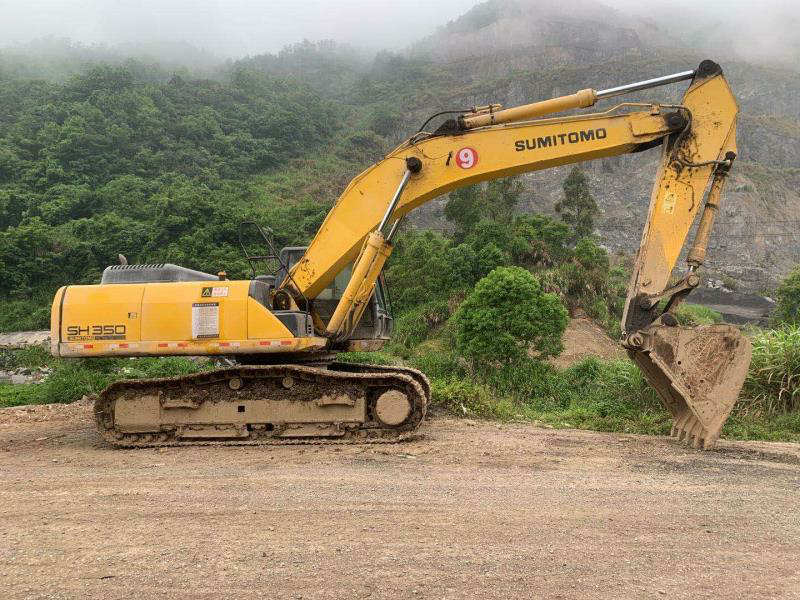 不到七千小時(shí)住友350打樁機(jī)，六十大幾到家