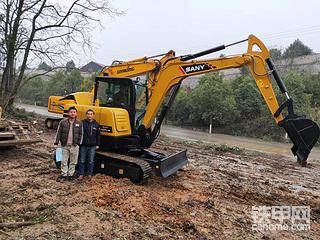 男人要牛逼 地上上開挖機