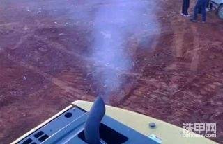 自檢丨挖機排氣冒煙顏色說明什么問題？