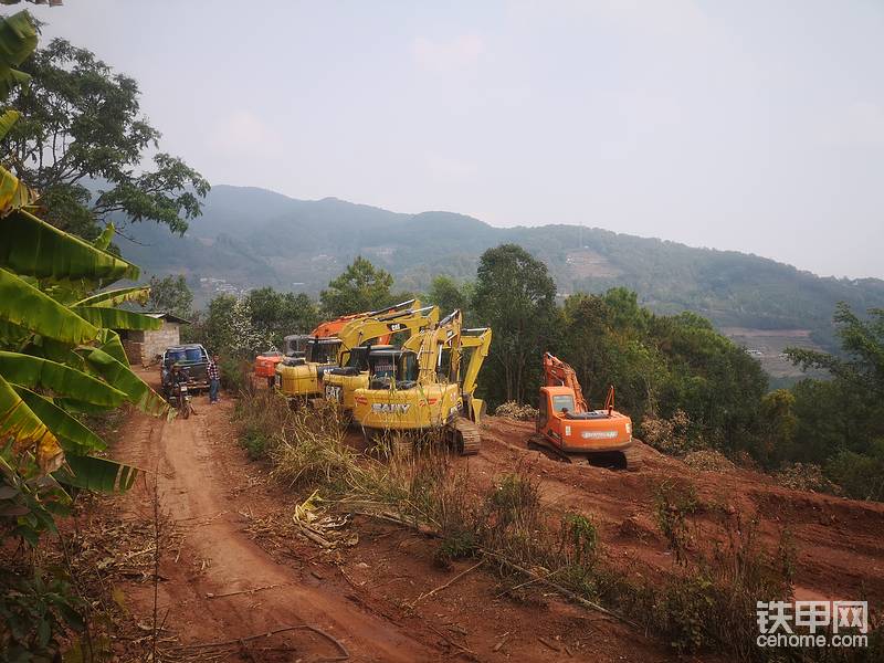 除了卡特，其他设备是当地个人老板的。这种情况下如何突围？