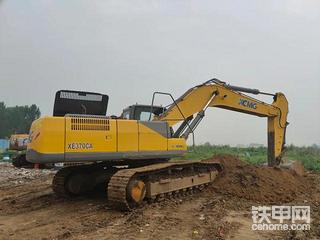 挖掘机为何淡季不淡？