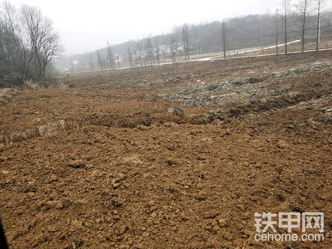 在鄭州找挖機(jī)開，老濕機(jī)