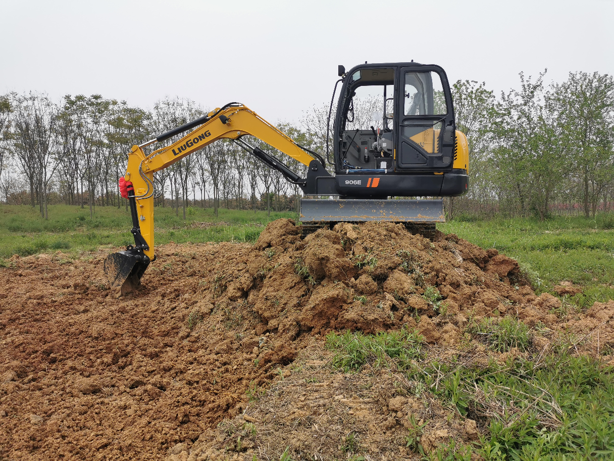 柳工906E1000小時(shí)使用報(bào)告