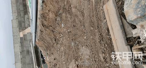 请教老师傅，刷坡要不要下大臂