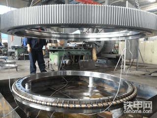 一图胜千言：1分钟看透转盘轴承的结构和形式