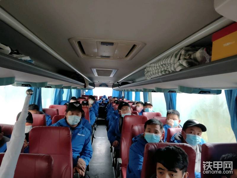 挑戰(zhàn)隊 比賽結束 回賓館路途中