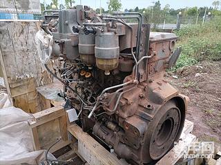 出6uz1拆車發(fā)動(dòng)機(jī)2臺(tái)