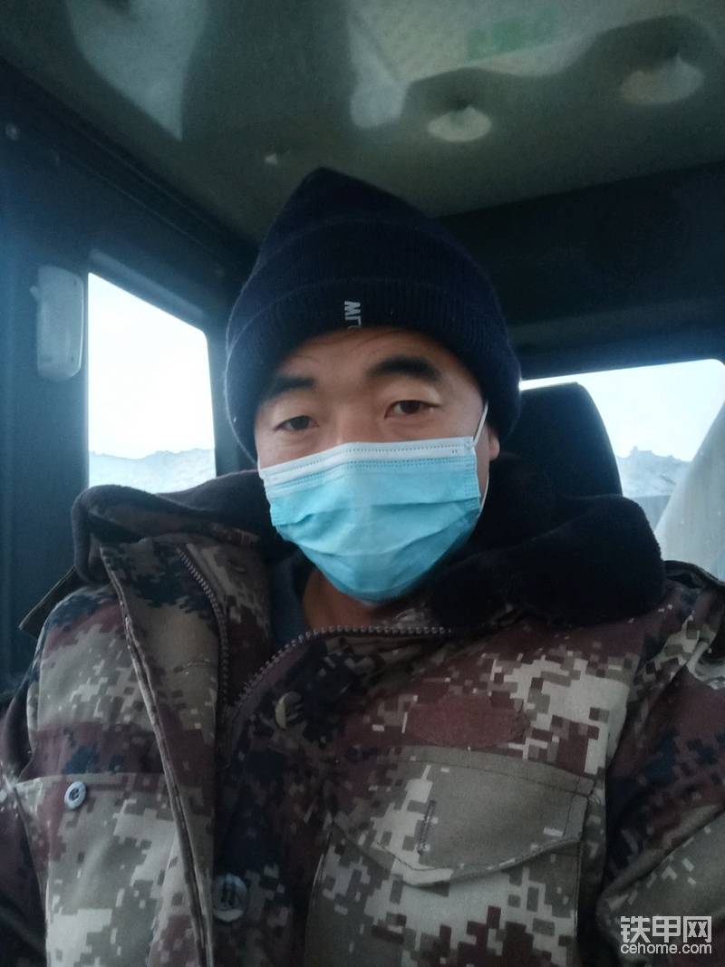 新疆的天气好冷，