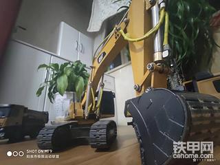 【铁甲日记第1天】我的自己我介绍
