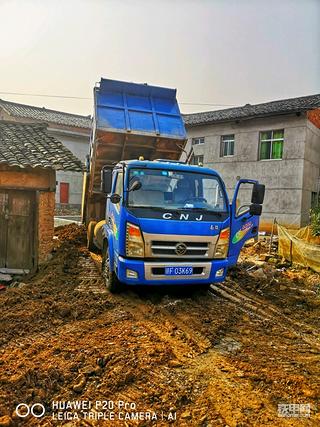【我的铁甲日记第7天。】今天来回填一个地基。