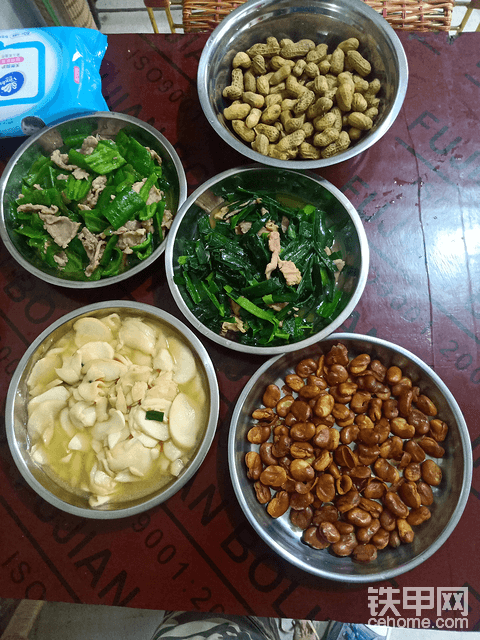 【铁甲日记第5天】这是我们食堂的生活，可以吗？