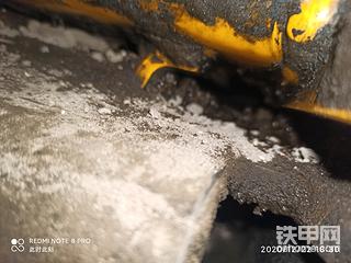 液压油箱渗油