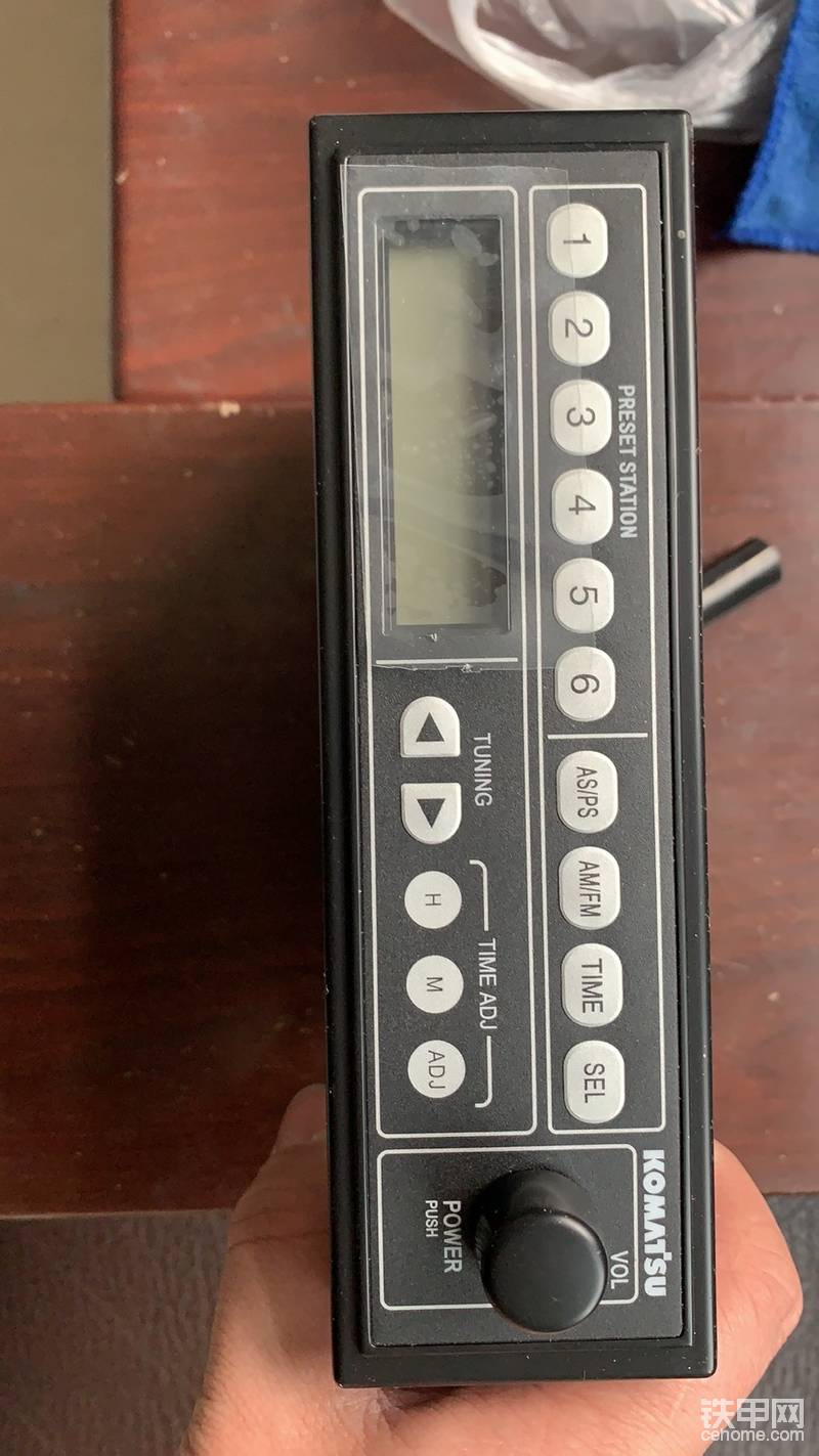 全新的保護膜都沒撕