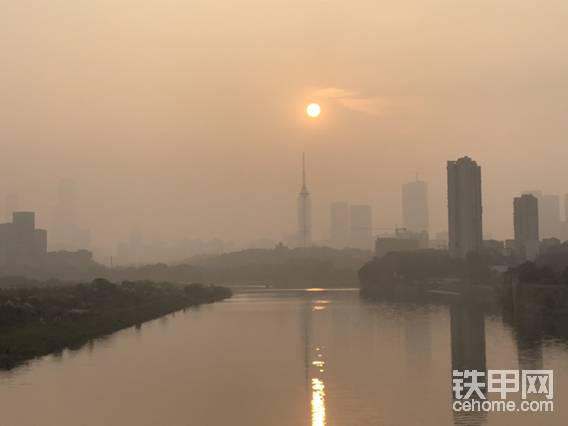 夕陽(yáng)西下幾時(shí)回