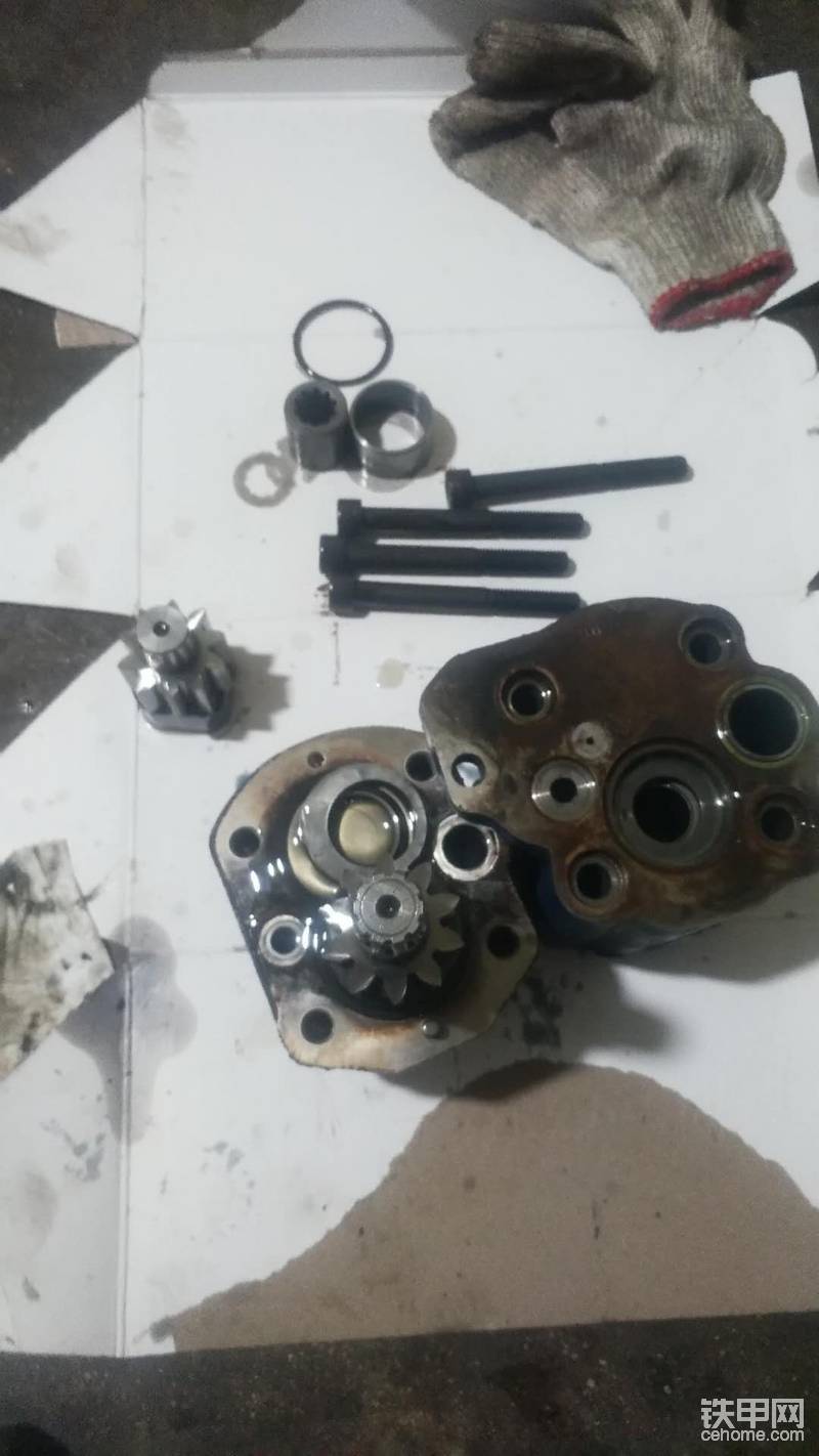 這是拆開后。注意零部件別搞丟，