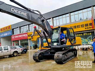 陕西汉中甲友聚会约翰迪尔试乘试驾