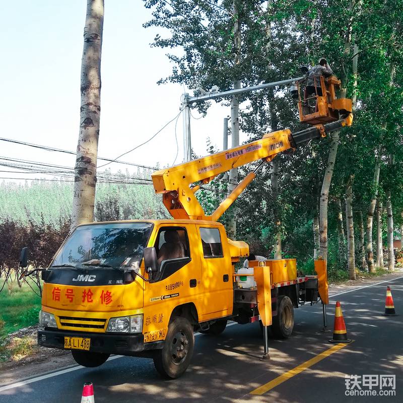 15米直臂式車載高空作業(yè)車出售-帖子圖片