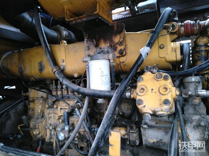 濰柴WD615發(fā)動(dòng)機(jī)，220馬力