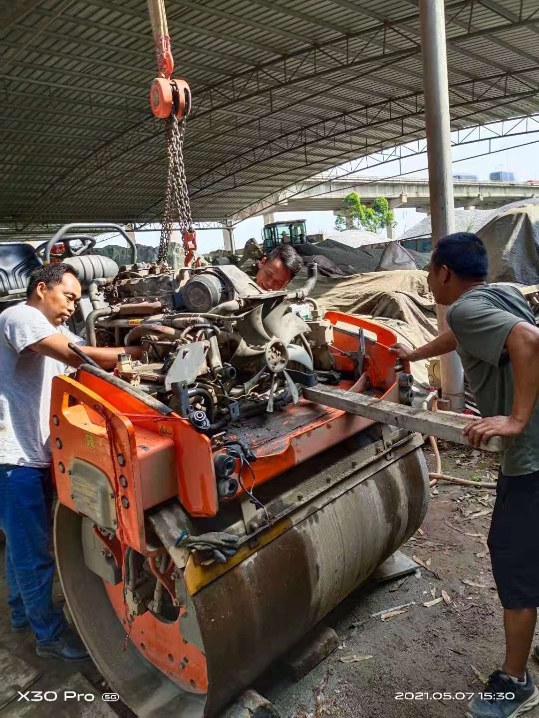 是休息還是修機。