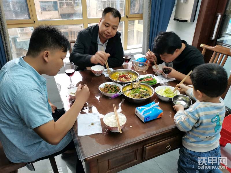 老表的片片魚和黃鴨叫還是不錯