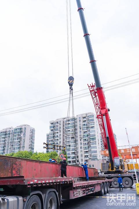 汽車吊地鐵建設實況