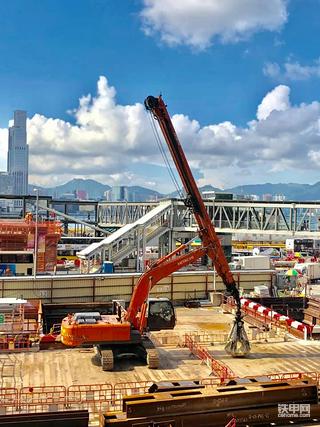 日歷30米伸縮臂挖掘機,第一部分