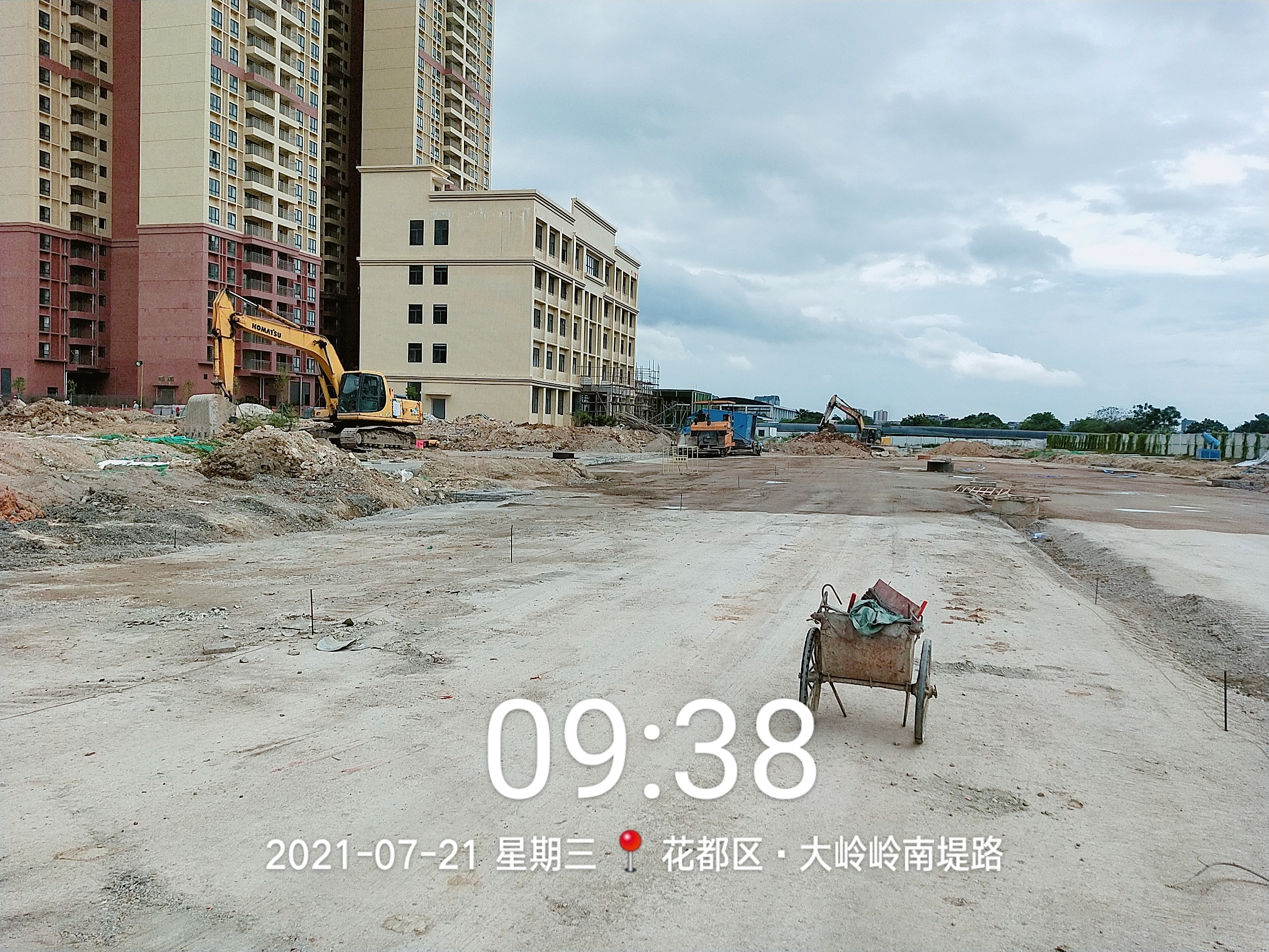 臺風(fēng)過后準(zhǔn)備大干，瀝青。