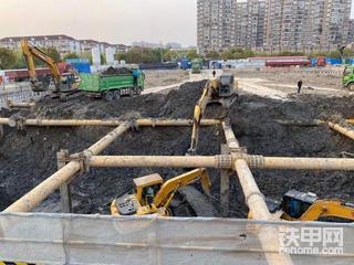 上海地區(qū)有介紹活的嗎？最近挖機全下來了！