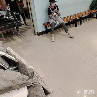 我一定要学挖机机{:tiejia3:}