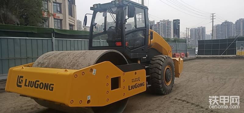 20噸，22噸國三壓路機出租-帖子圖片