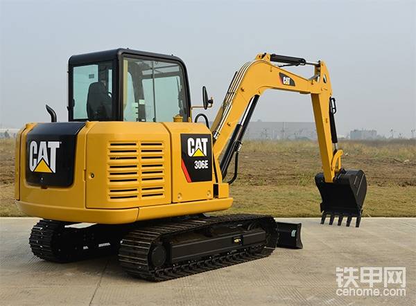 卡特E系列306E小型液壓挖掘機
