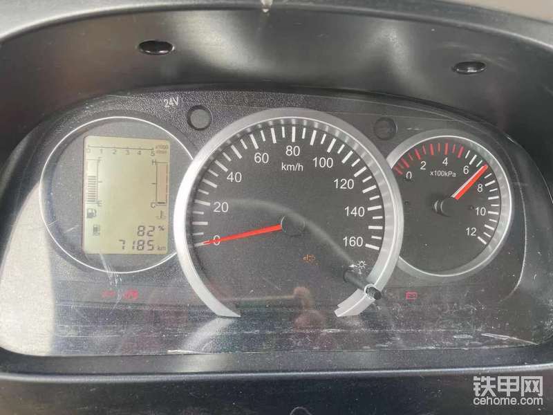 代客戶岀售2021.4普貨罐車6方供液車，隨州戶，車況好，準新車，才跑了7000公里，虧本低價7.5萬岀售，北京看車，喜歡的訂金留車。
