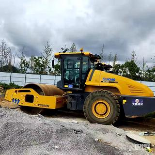 徐工壓路機(jī)。六個(gè)月賠11萬。