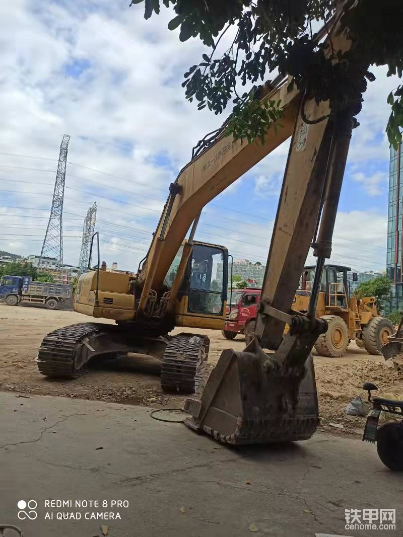 挖掘機液壓油溫度顯示過高導致的故障現象-帖子圖片