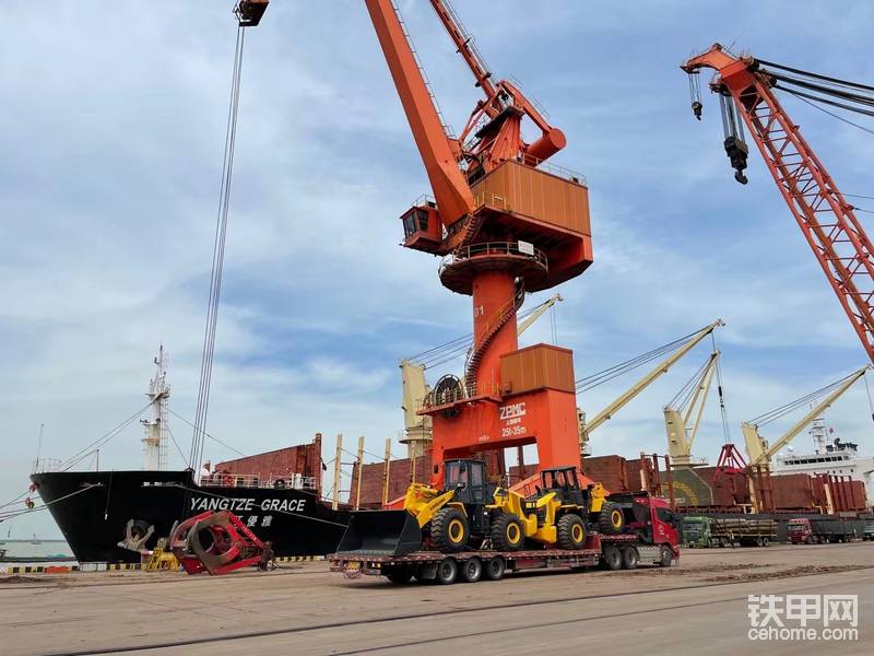 大家伙进场了，准备火力全开🚢🚢🚢