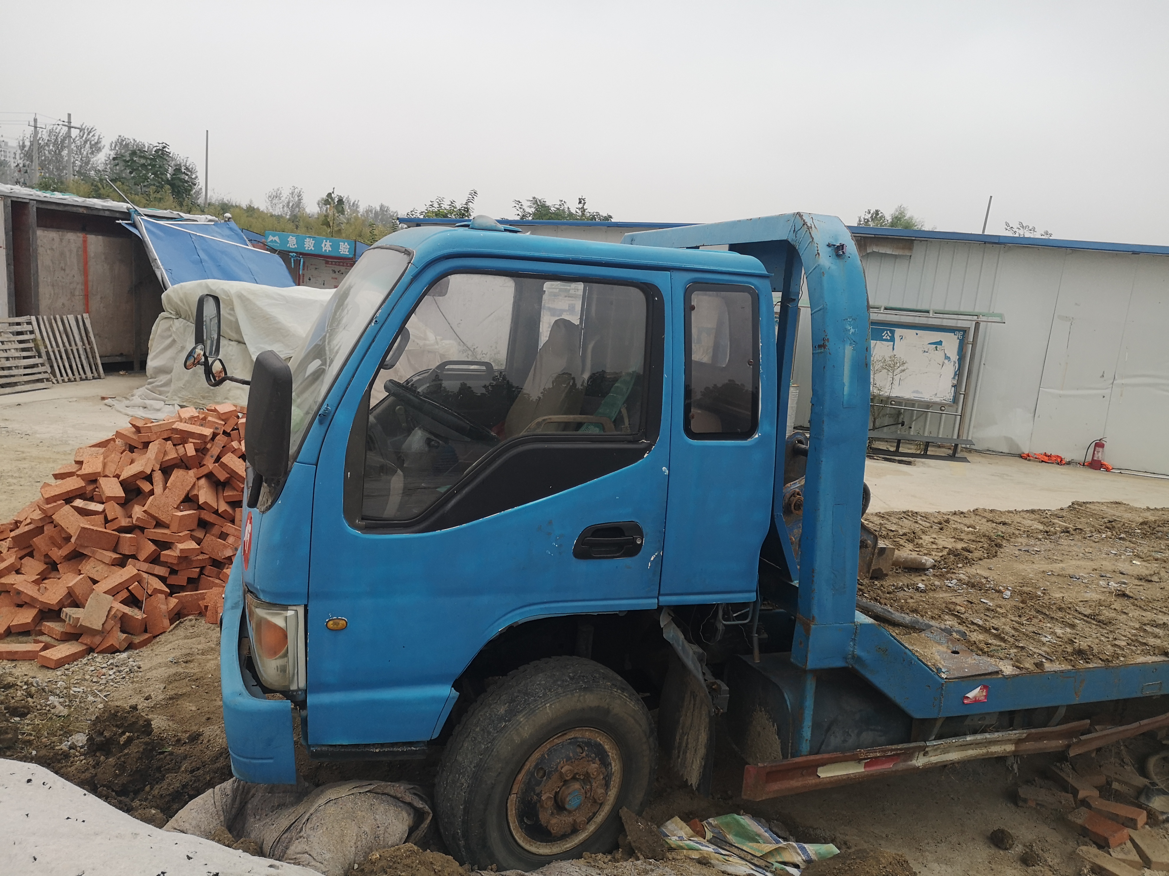 江淮威領板車賣，6.2米，大田板車。手續(xù)齊全，可以過戶。