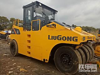 徐工三一柳工轮式压路机哪个好