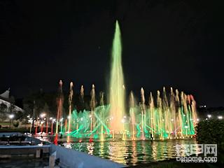 黎刹公园夜景🌉音乐喷泉