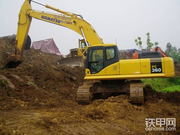 上海閔行區挖掘機出租承接混凝土破碎土方挖掘-帖子圖片