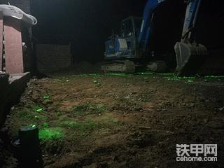 技术不够。设备来凑